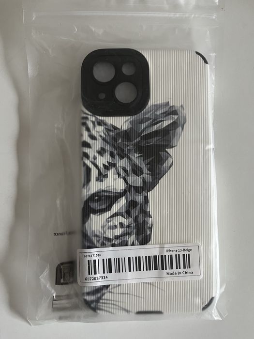 Etui do iPhone 13