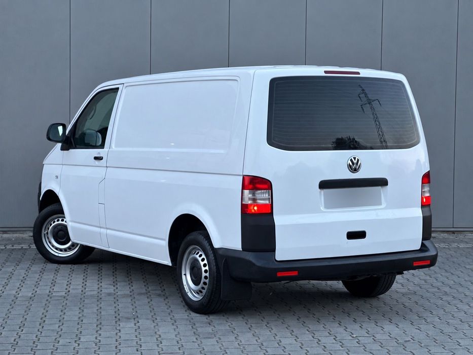 Volkswagen Transporter T5  2.0 TDI 2010 Salon Polska FV klima grzana szyba