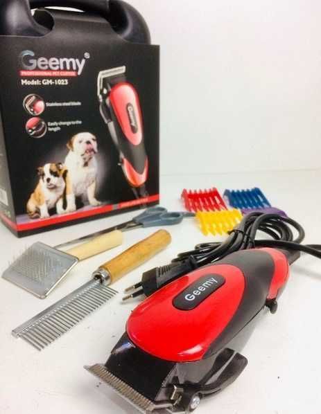Мощная Электро машинка  для стрижки животных кошек ,собак Geemy GM1023