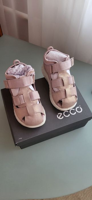 ECCO, шкіра, сандалі 26 розмір