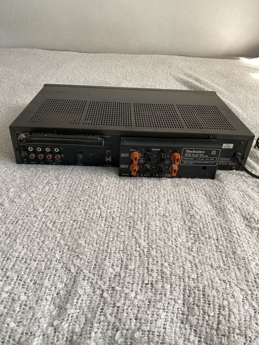 Technics SA-203 FM/AM Stereo Receiver