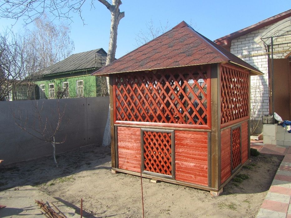Беседка деревянная