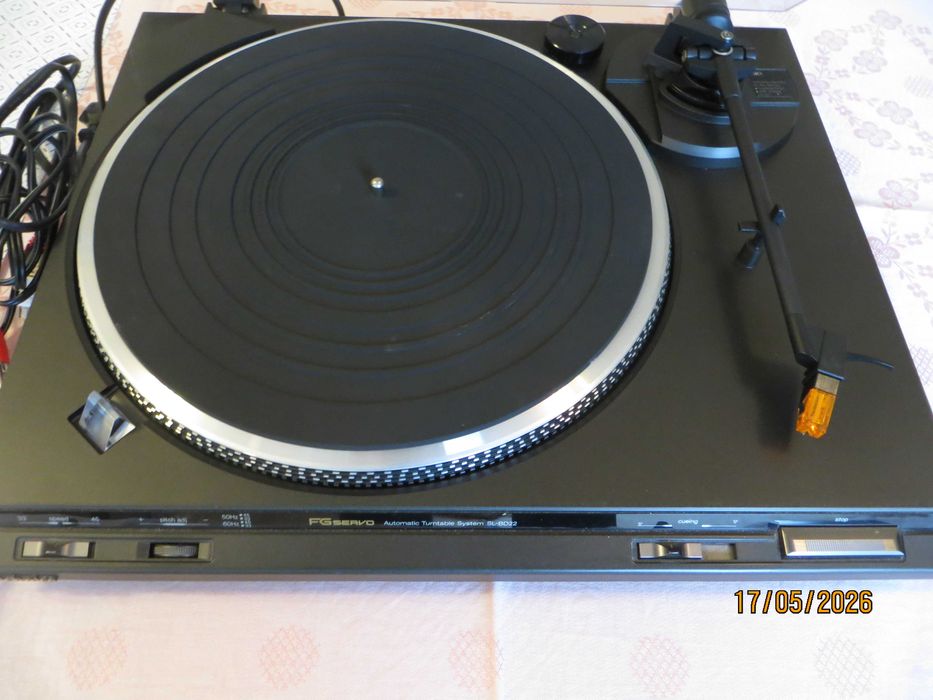 Gramofon Technics SL BD 22