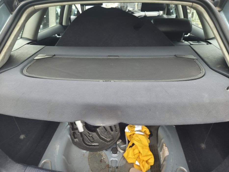 Oryginalna półka bagażnika z siatką Audi A3 8P Sportback