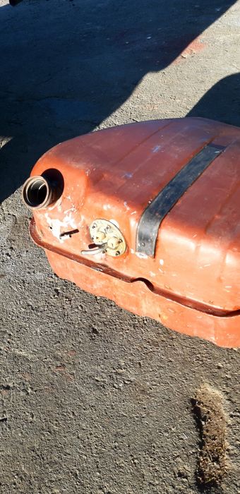 бензобак ваз 2101у відмінноиу стані,не паяний,не