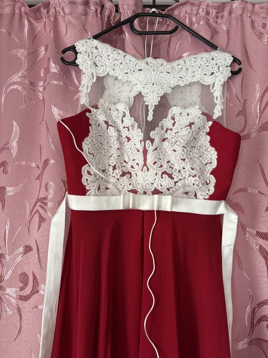 Випускне вечірнє плаття