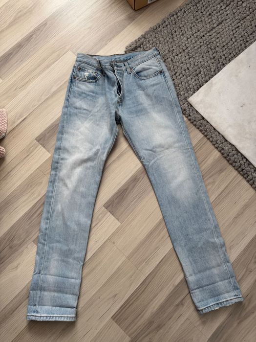 Jeansy Levis 501 jasne