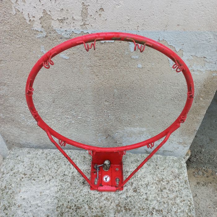 Cesto basquetebol metalico