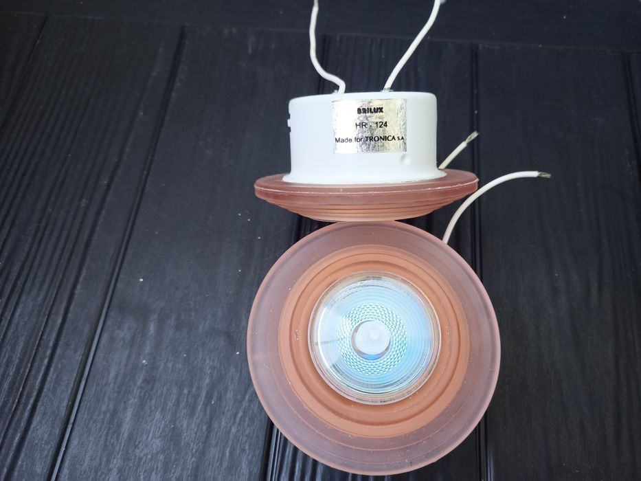 2 Szklane oprawy sufitowe na 230V