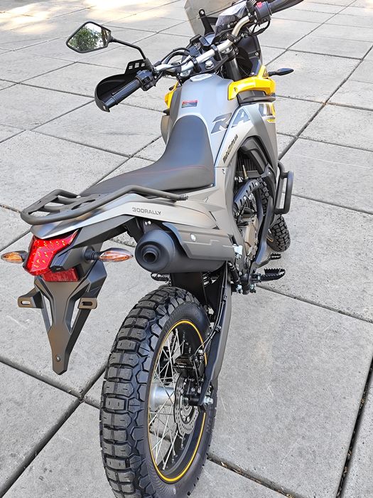 Продам мотоцикл Voge 300 Rally EFI ABS 2025