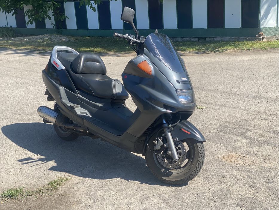 Продам Yamaha  Majesty 250