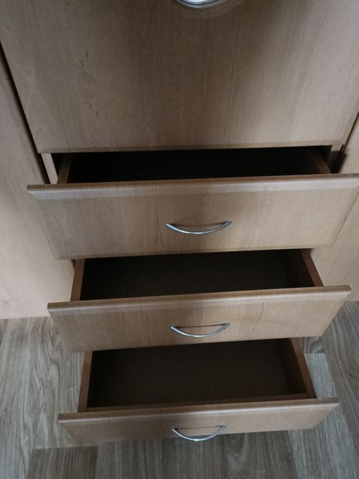 Шафа, самовивіз, можлива доставка в розібраному вигляді