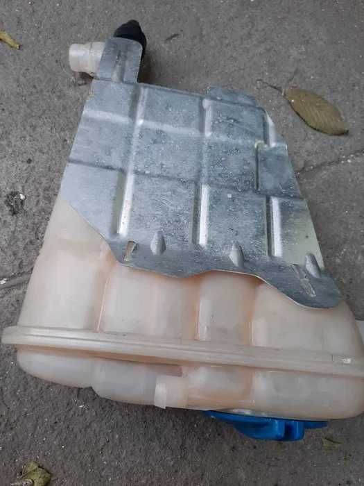 Zbiorniczek wyrównawczy wody płynu chłodnicy cieczy  A5 S5 EU oryginał