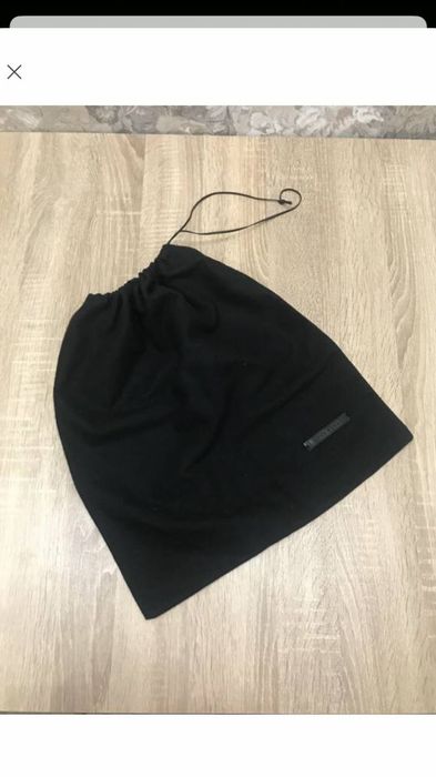 Hugo Boss 37*33 см пильник пильник чохол .