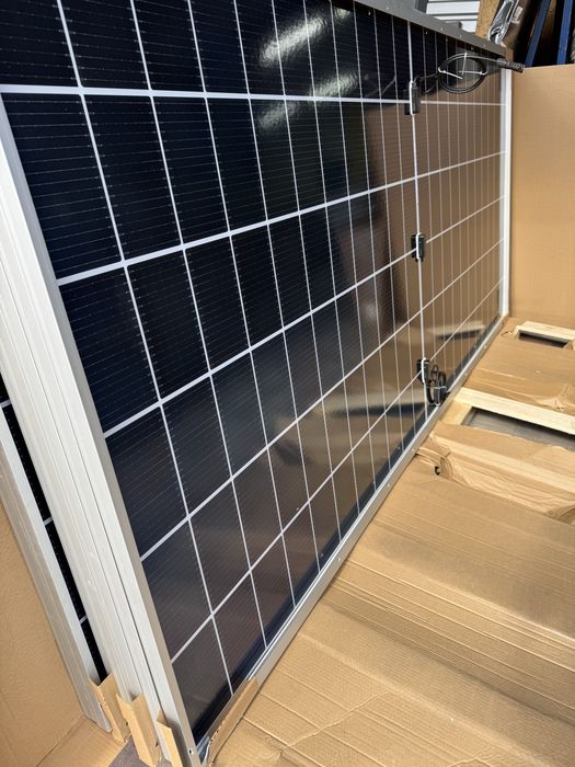 Сонячні панелі 630W