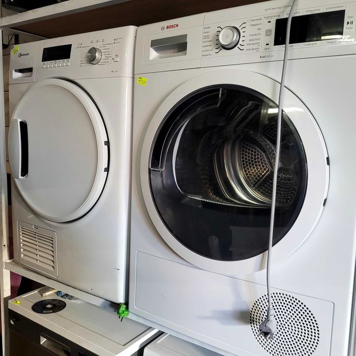 Pojemna komoda w dobrym stanie. Możliwy transport