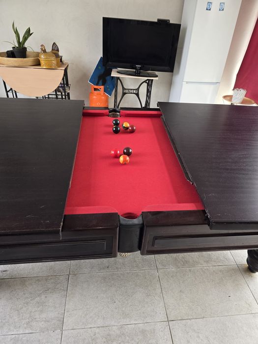 Vende-se Mobilias e mesa de bilhar com tampotampo