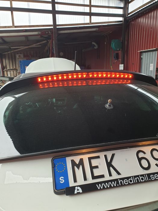 lotka spoiler lancia delta III 2011 rok lampa stop