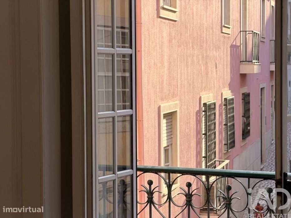 Apartamento T2 em Estrela de 74,00 m2