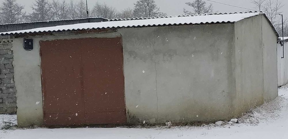 Обміняю великий гараж в районі 5-ї школи