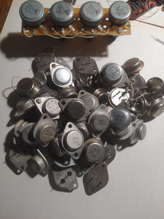 Транзистори Кт(СТ) 825,818,819,,805, такожTesla: 607,616