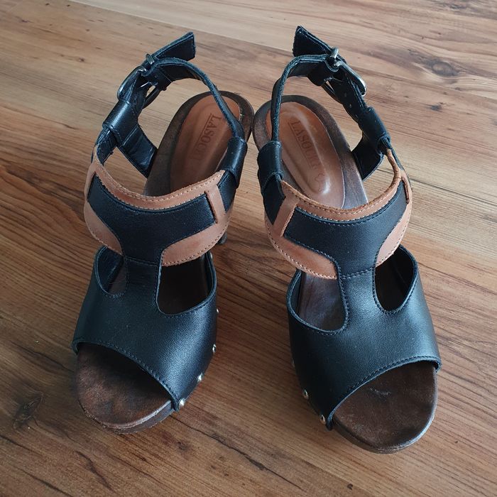 Sandały Lasocki czarne skórzane 37