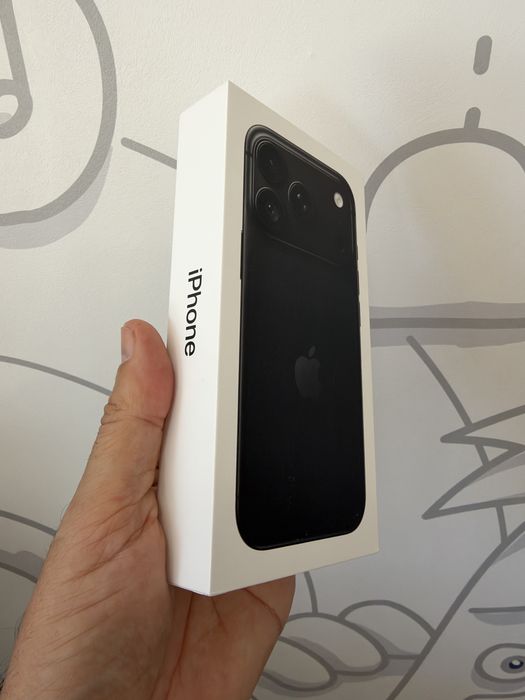 iPhone  18 Pro 256Gb black ( novo )