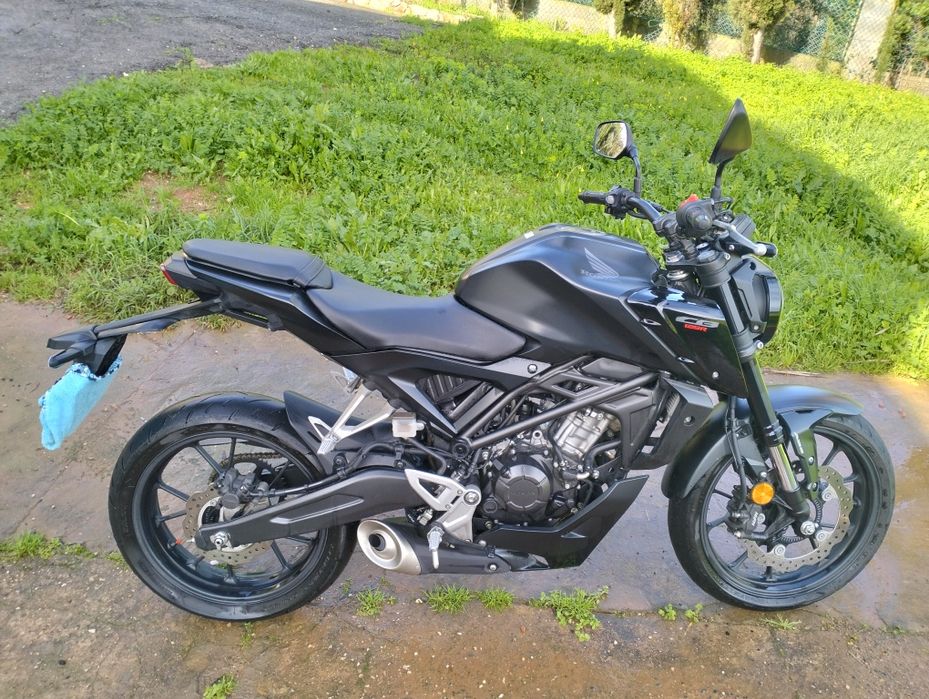 Honda Cb 125 R black edition
