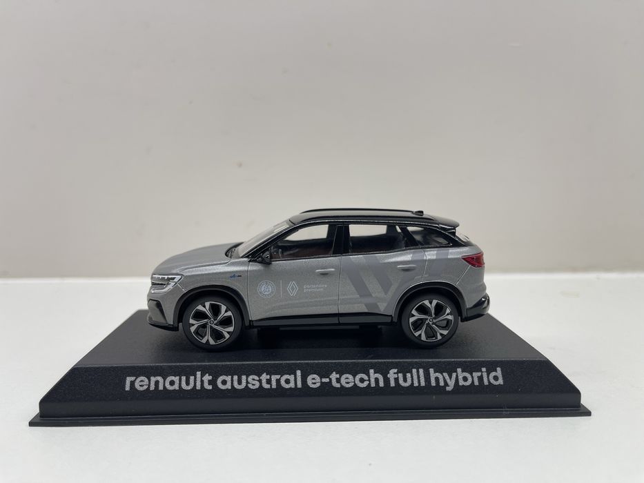 Model modelik miniatura Renault Austral Rolland Garros Norev 1:43