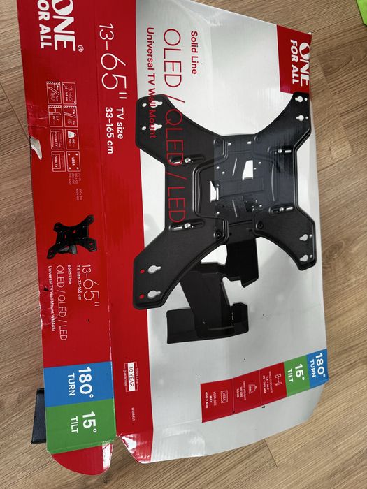 Suporte de Parede Articulado para TV One For All 13” a 65” – Como Novo