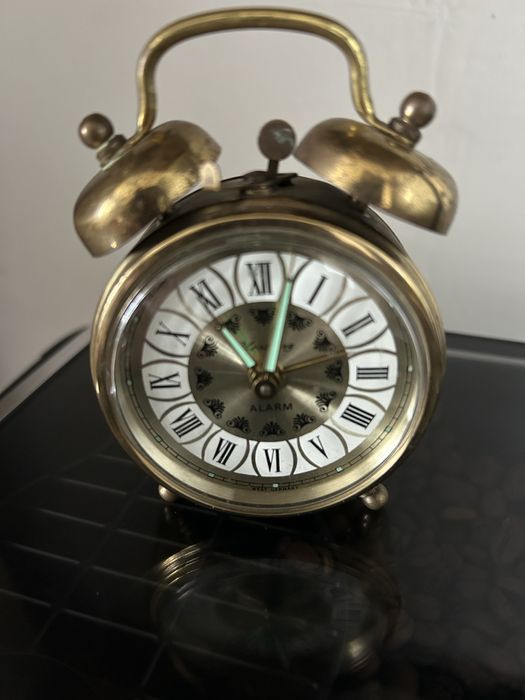 Вінтажний годинник з Англії