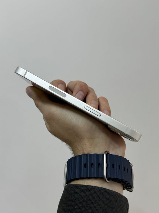 iPhone 13 128 Gb Starlight читайте описание