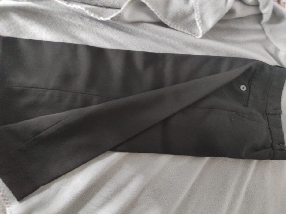 Продам класичні штани дитячі.