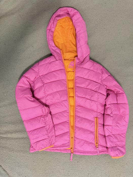Куртка весняна з пухом в вдеальному стані