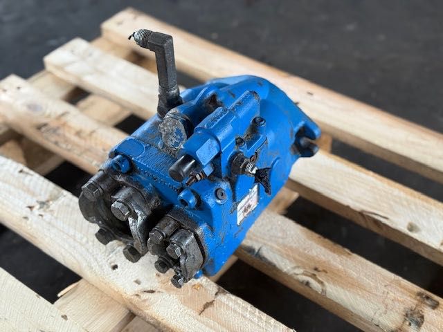 pompa hydrauliczna eaton używana