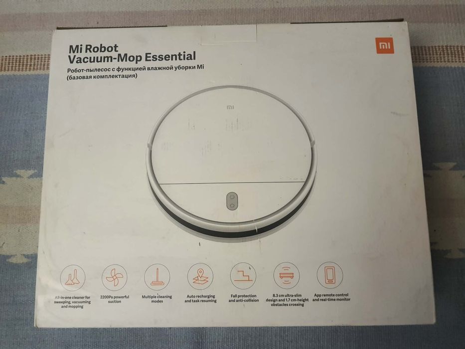 Mi Robot Vacuum-Mop Essential