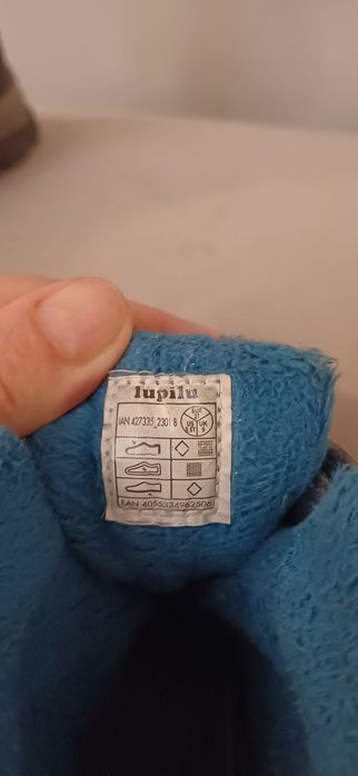 Śniegowce dla chłopca ocieplane buty zimowe na śnieg rozmiar 27