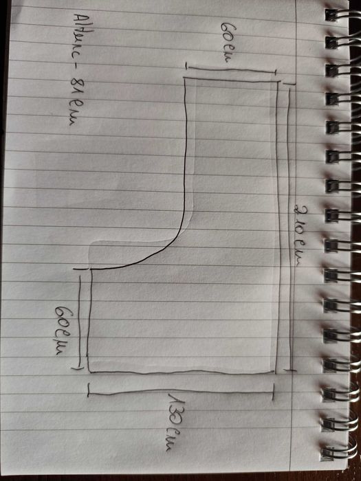 Secretária em madeira maciça