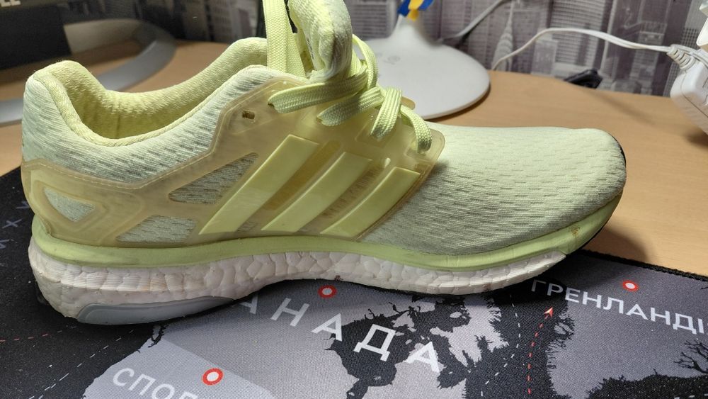 Спортивные кроссовки Adidas 38р