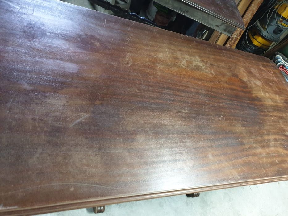 Mesa vintage estilo século 17