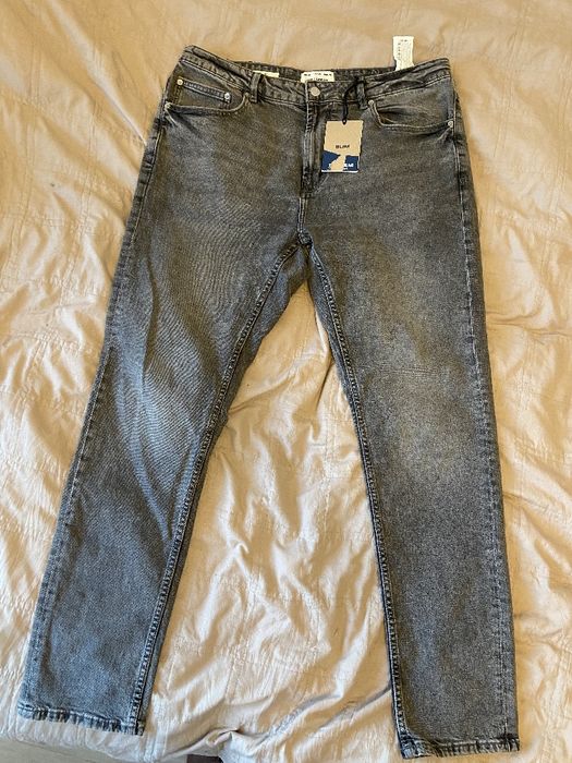 Spodnie Pull Bear z metkami