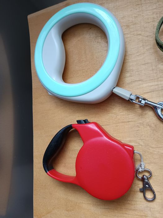 Поводок, ошейник рулетка.