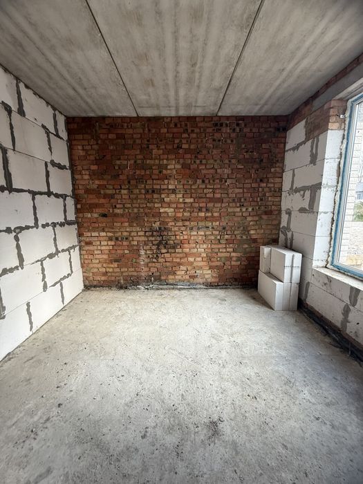 Продаж чудового таунхауса за ціною квартири