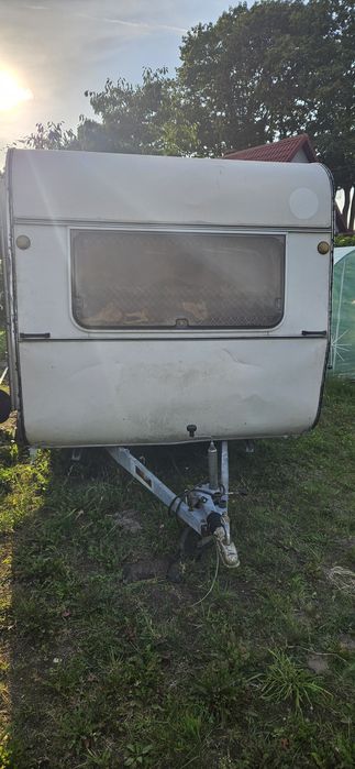Przyczepa kempingowa Eriba Nova Hymer