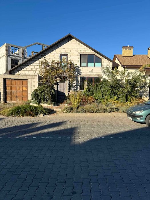 Демпинговая коробка в Совиньоне. Торг