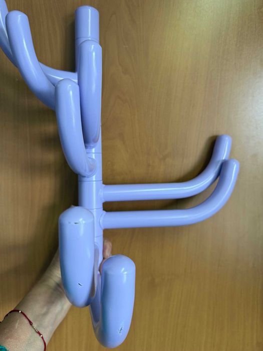 Górna cześć wieszaka na ubrania, IKEA Bondskäret, kolor liliowy