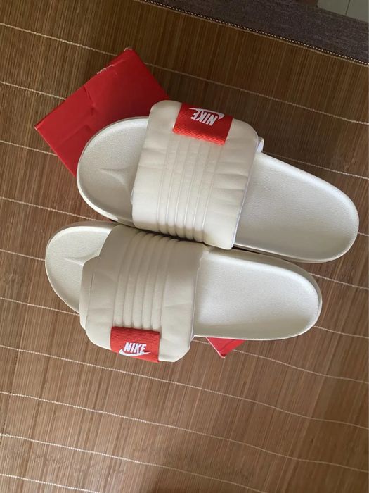 Nike Offcourt Adjust Slide( в наявності бірюза 24,5-25 см)