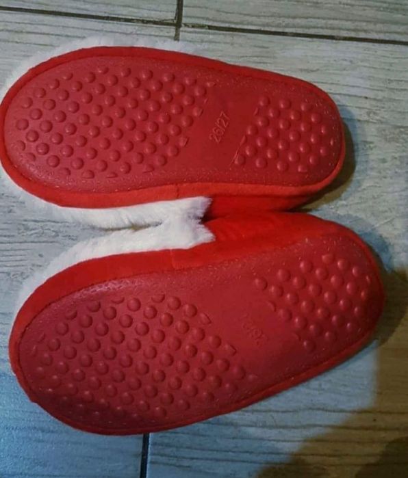 Nowe kapcie mikolaje 26/27