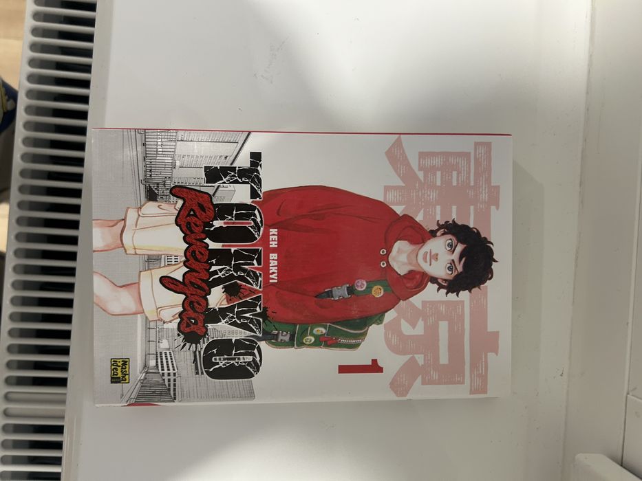 Продам нові манги Tokyo revengers