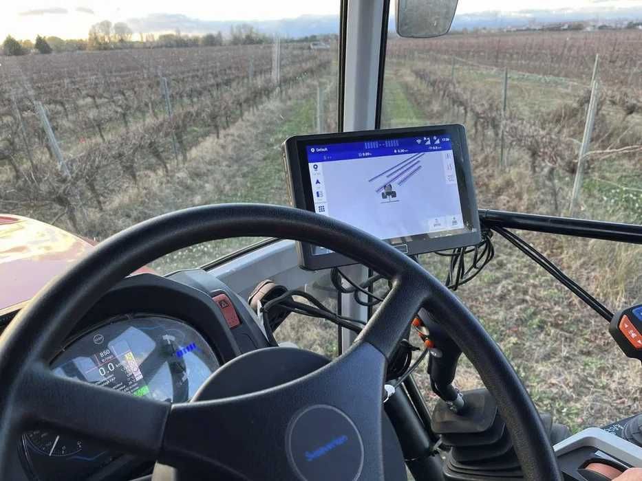 RTK ISOBUS Sveaverken F200 – Pewne prowadzenie ciągnika